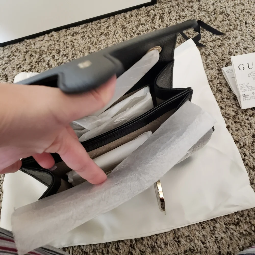 Cute Gucci GG crossbody bag - Picture 7 of 10